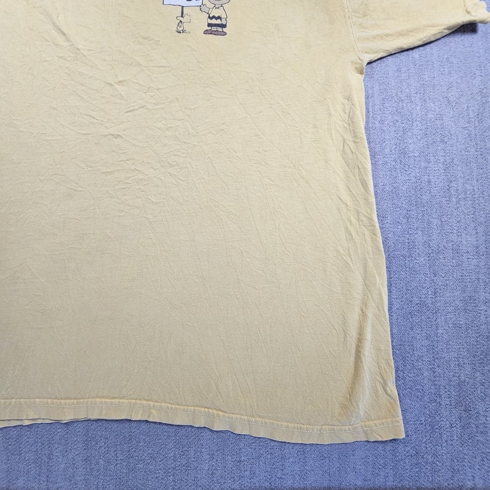 Confort Colors VTG Men's T-Shirt Yellow Snoopy Short Sleeve Sz XL - Picture 4 of 16